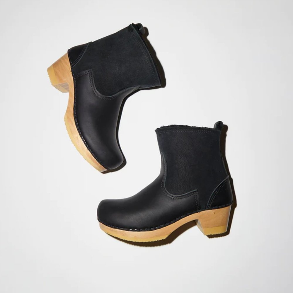 No. 6 shearling clog boots with wood sole size 39 (7.5)